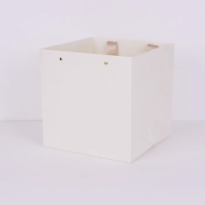 Луксозни хартиени торби